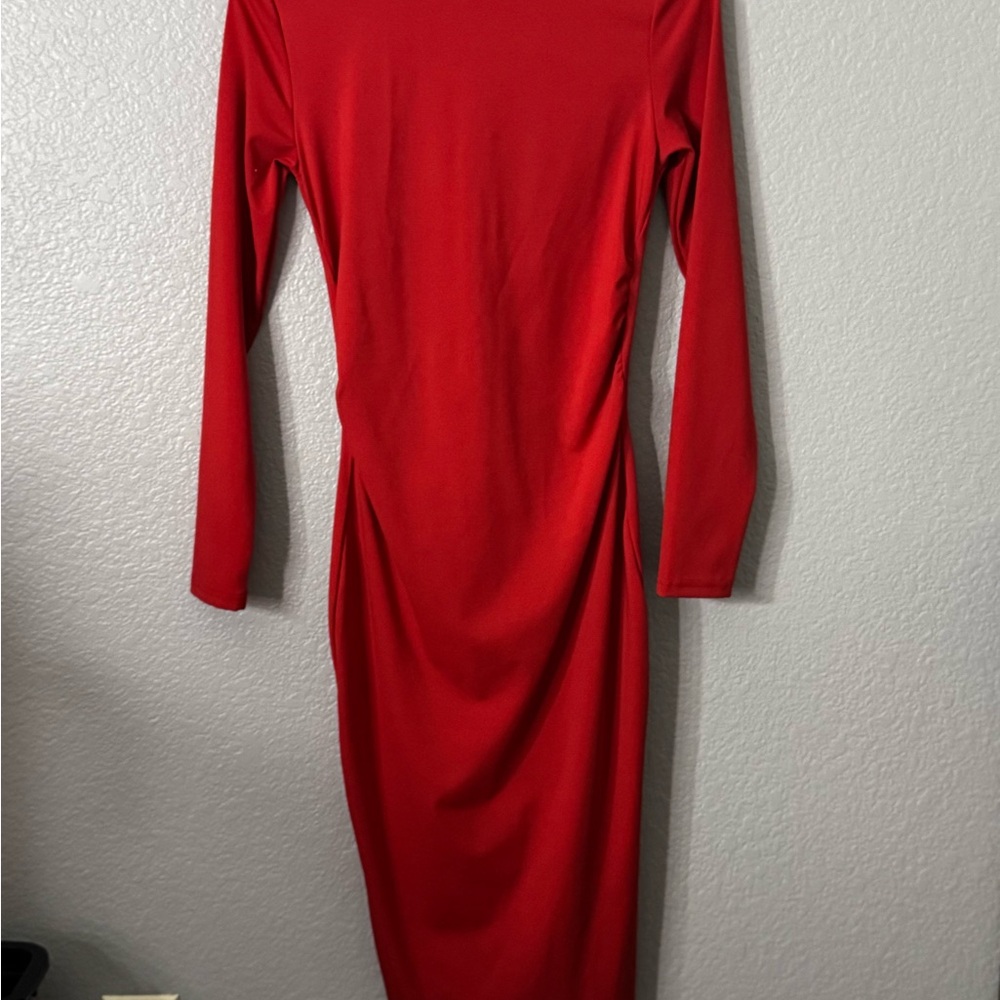 Elegant Red Long Sleeve Dress